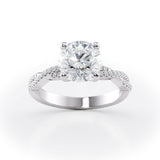 Luxurious Round Diamond Engagement Ring