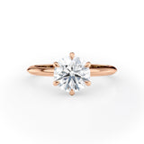 Exquisite Round Cut Solitaire Engagement Ring