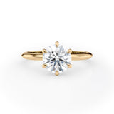 Exquisite Round Cut Solitaire Engagement Ring
