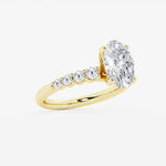 Elara - Graduated Side Stones Engagement Ring