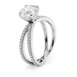 Vintage-Inspired Round Diamond Engagement Ring with Pave Band
