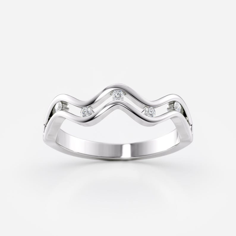 Wave Lab Diamond Ring
